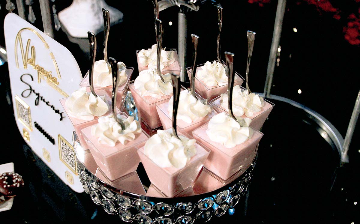 detalles de la mesa de postres