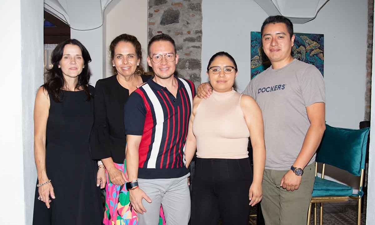 Isabel Maritonera, Gladis Najera, Jorge Cecín, Omar García y Majo Pérez