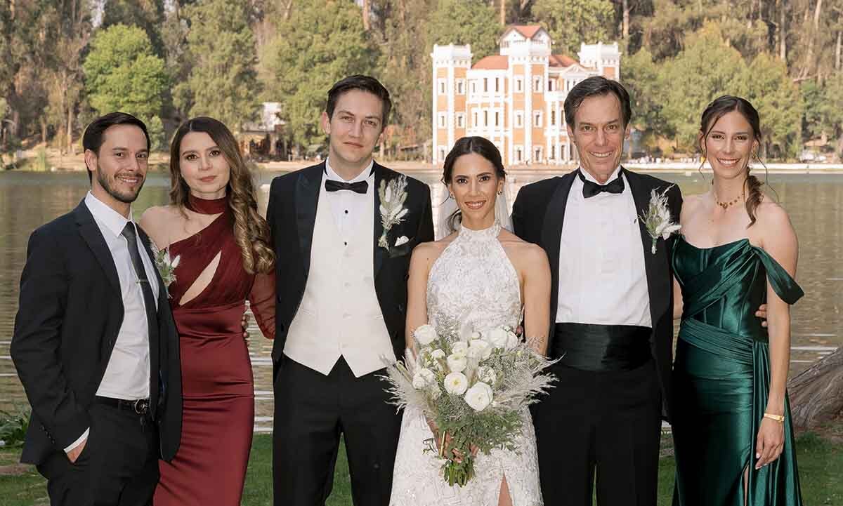 Familia de la novia. Santiago Maitret, Alex Blanco, Ana Lucía Maitret, Carlos Maitret y Elsa Maitret