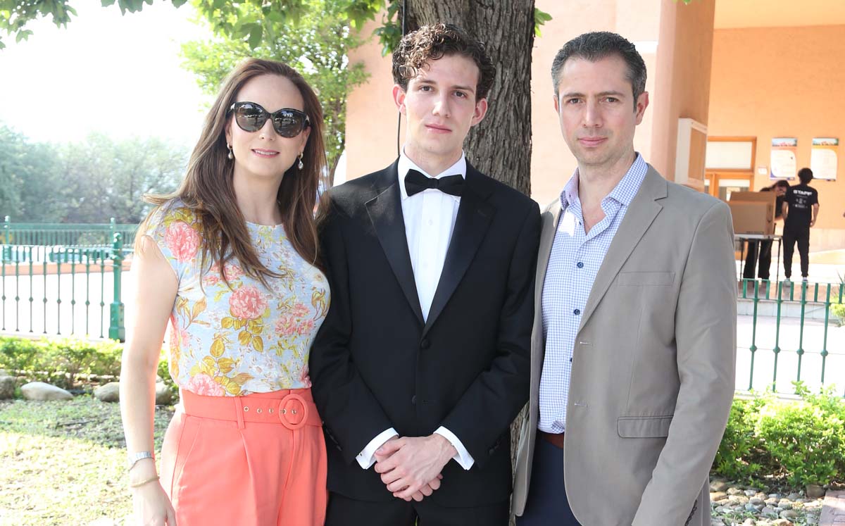 Daniela Garza de Romo, Alejandro Romo y Alejandro Romo