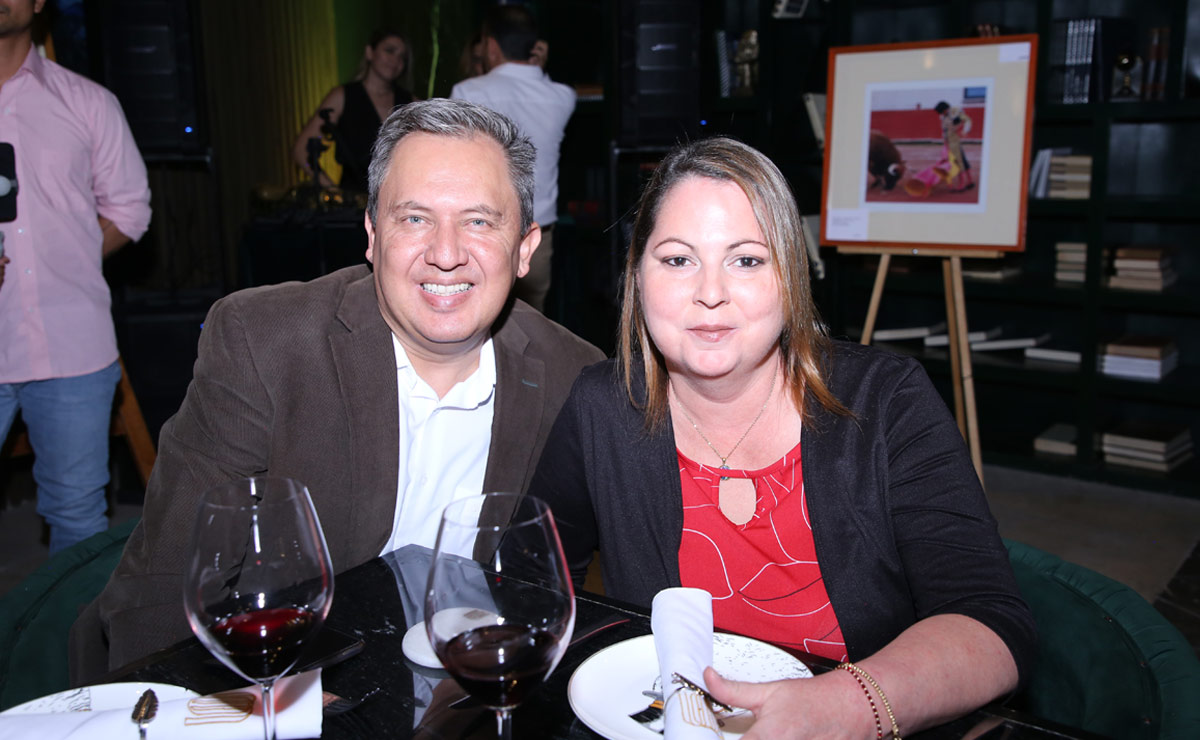 Jesús y Gloria