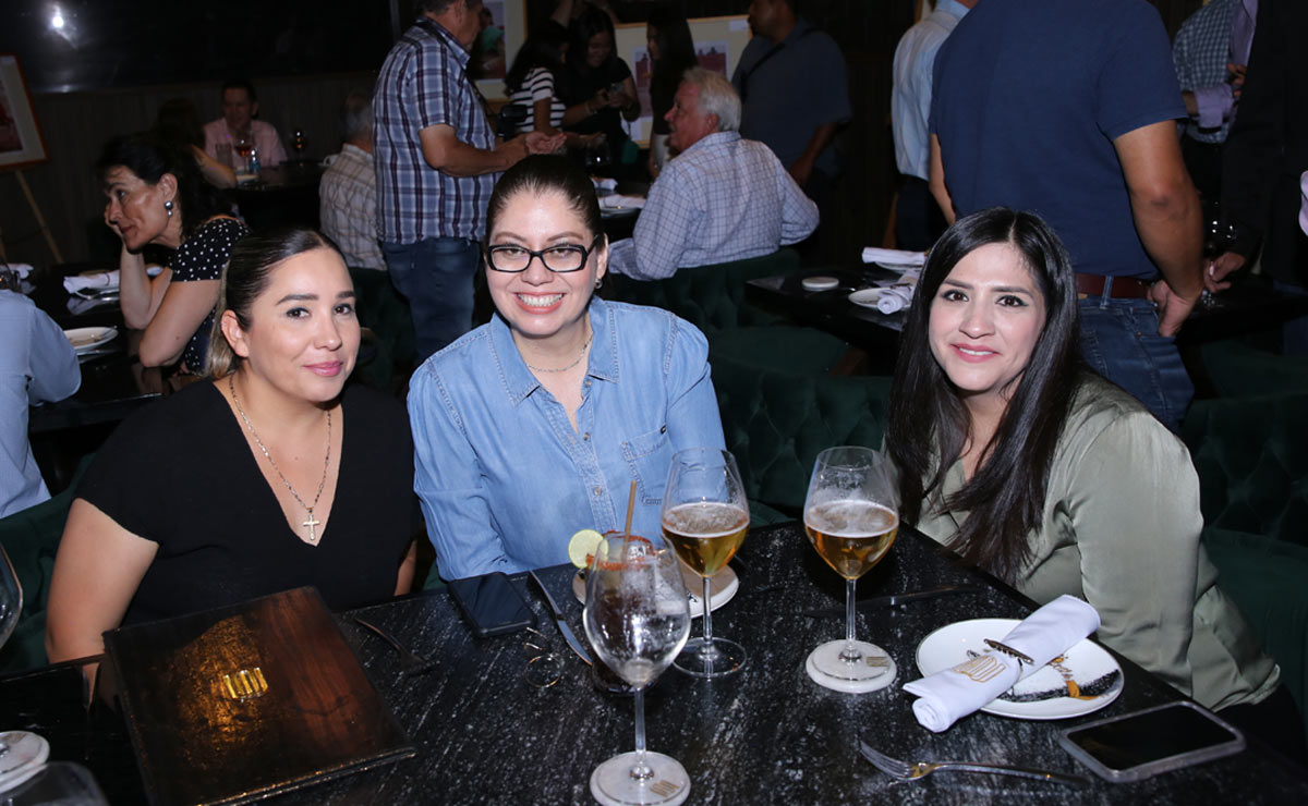 Nadia, Sofía y Claudia
