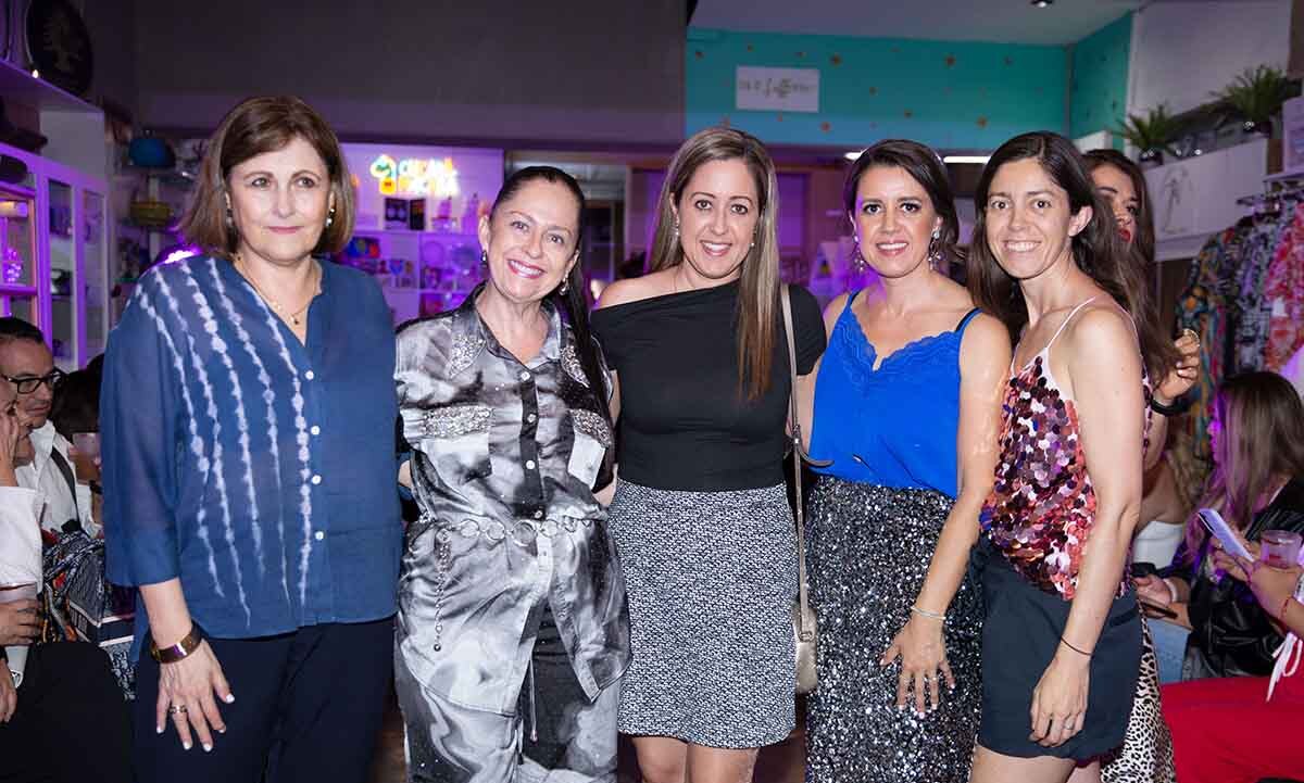 Pilar Suárez, Rosa Laura Rueda, Fernanda Aguilar y Alejandra Aguilar