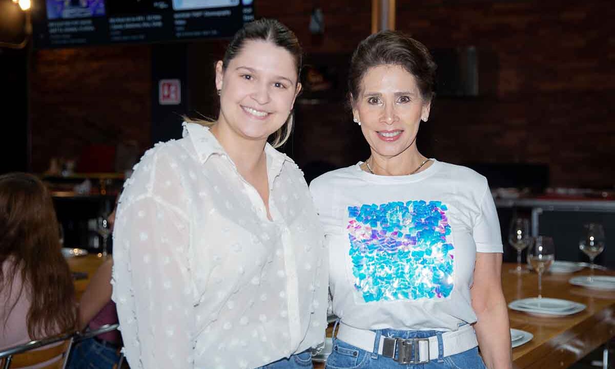 Tatiana Valentina Delgado y su mamá