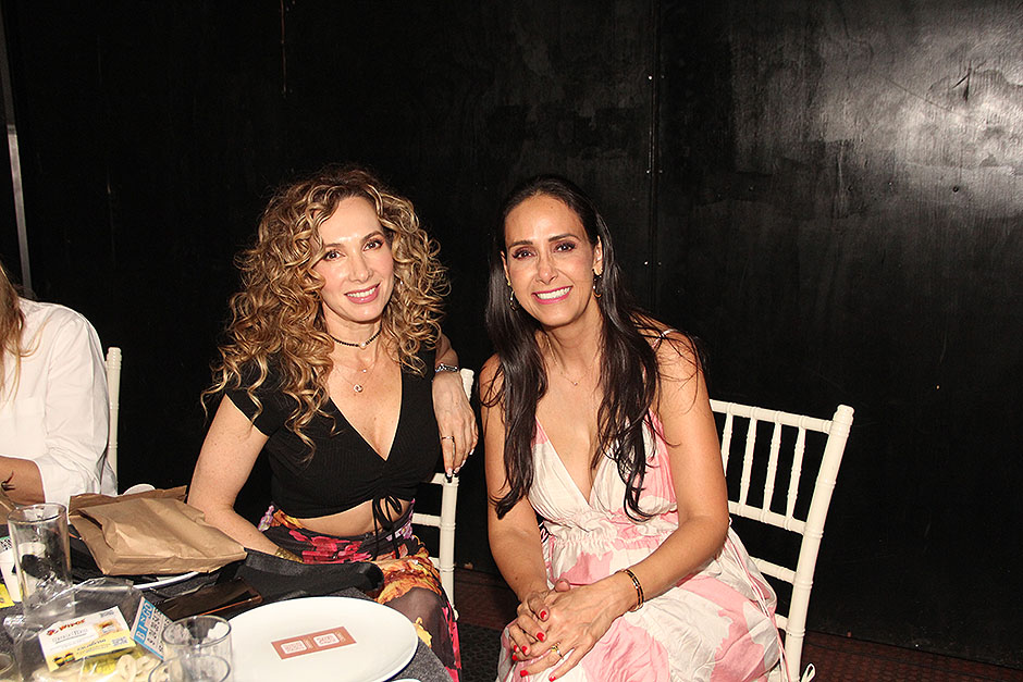 Sandra Aguilar y Alicia González.