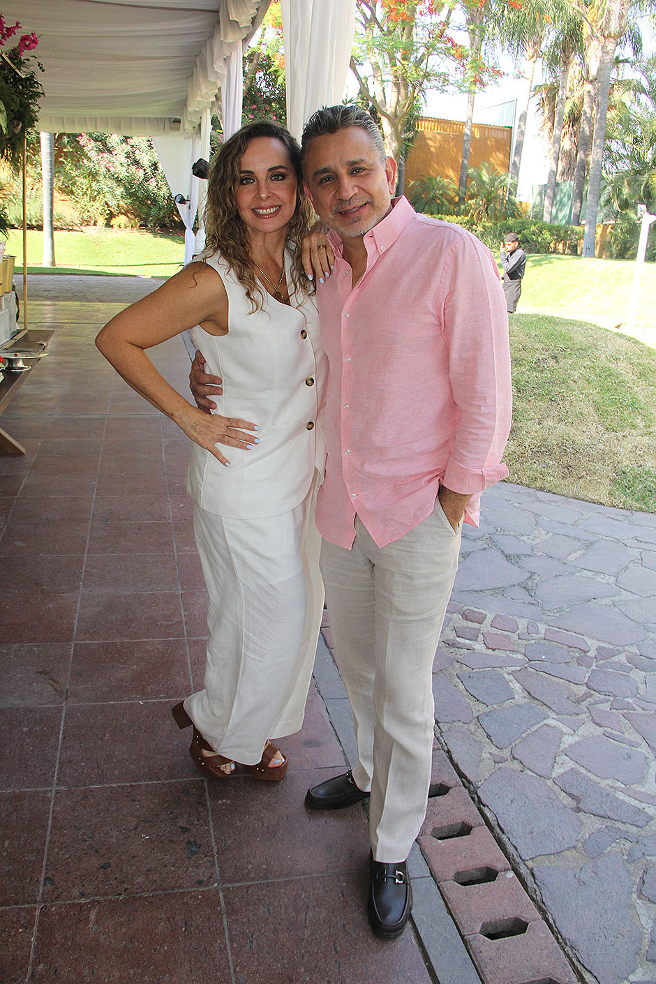 Erika Bracamontes y Salvador Villanueva (2)