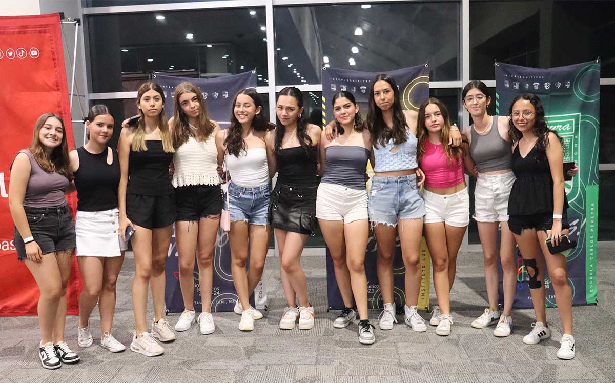 RENATA, VANESA LOZANO, AMÉRICA ORNELAS, INÉS RDZ, XIMENA LÓPEZ, MARIELA RDZ, ESTEFANÍA URIBE, VALENTINA FLORES, REGINA MARTÍN, ANA PAULA