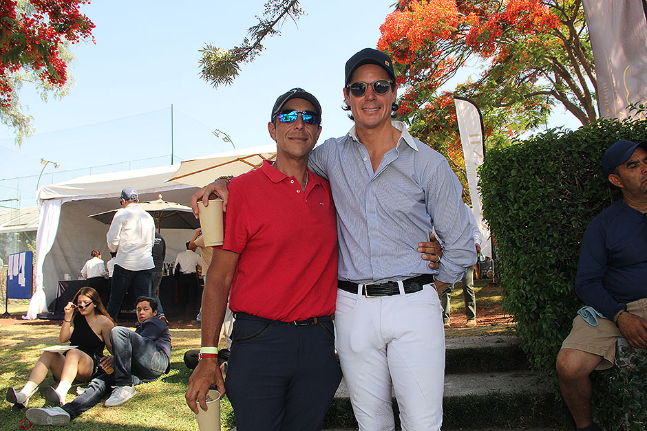 Matías Banga Laudari y Francisco Lomelin.