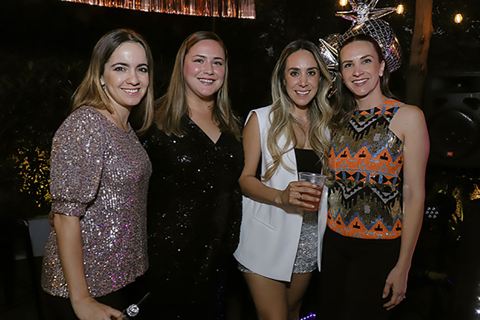 Paula Tirado,Carolina Enríquez,Lucía Escalante  y Alejandra Sánchez