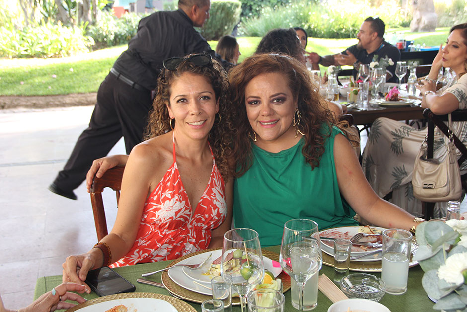 Samantha Sánchez y Tanya Nieto.