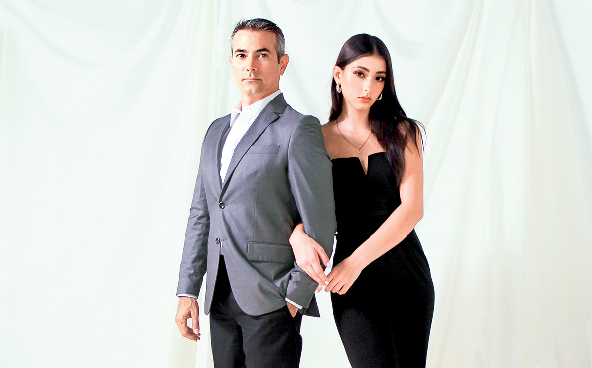 César Reyes y Chabely Reyes