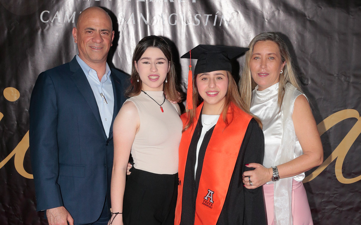 Daniel De Anda, María Sofía De Anda, Jimena De Anda y Verónica Garza/ Foto: Daniel Saldívar