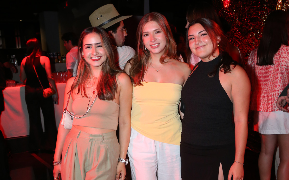 Daniela Guzmán, Daniela Garza T y Emilia Garza T / Foto: Roberto Alvarado