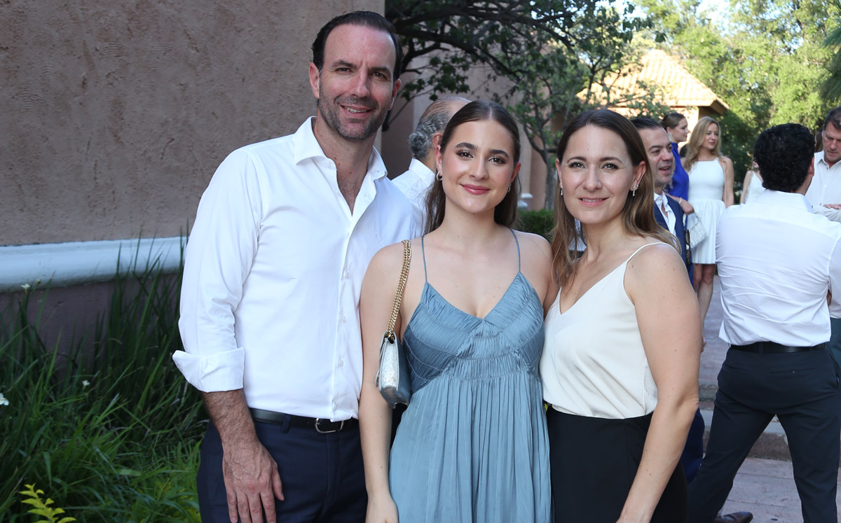 Eduardo Leal, Regina Leal y Alejandra Garza / Foto: Staff Chic