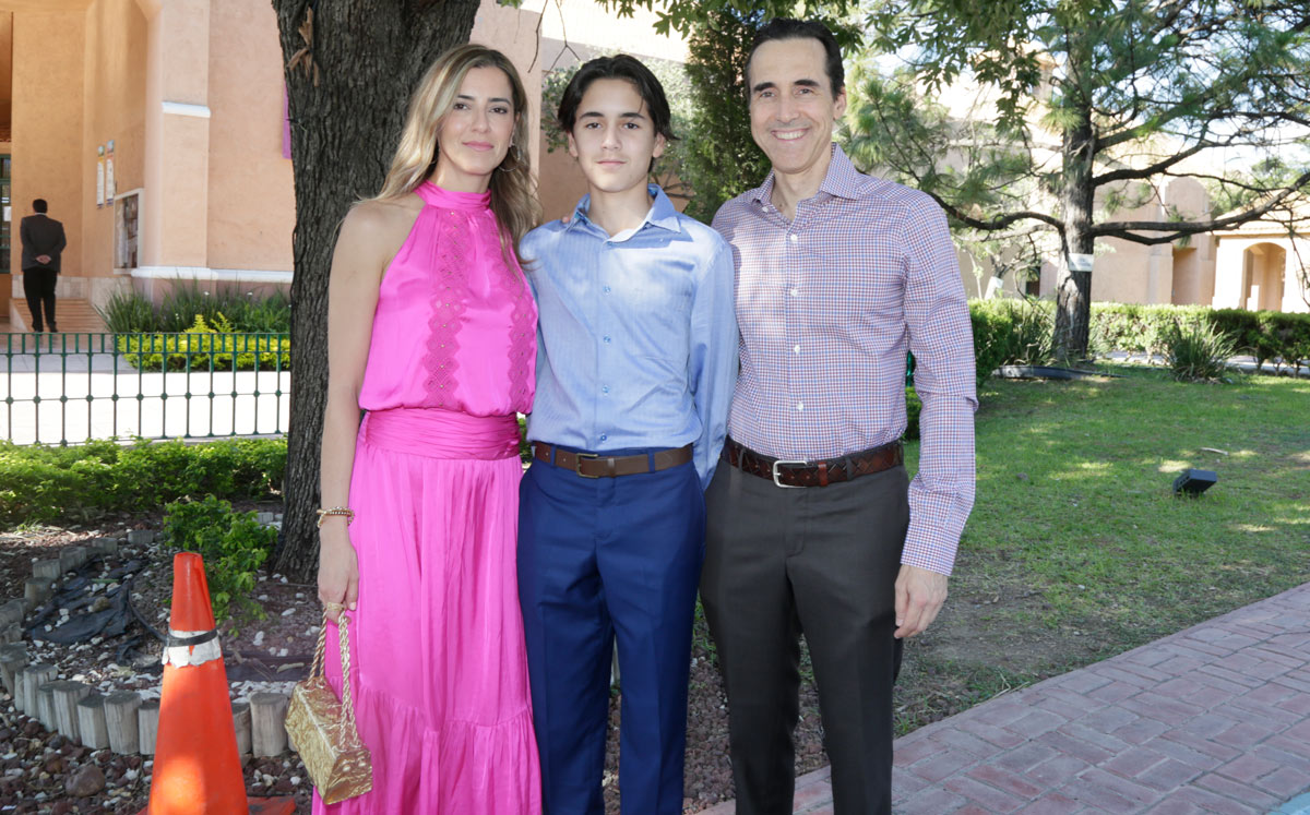 Norela Rousseau, Diego Canales y Salvador Canales / Foto: Staff Chic