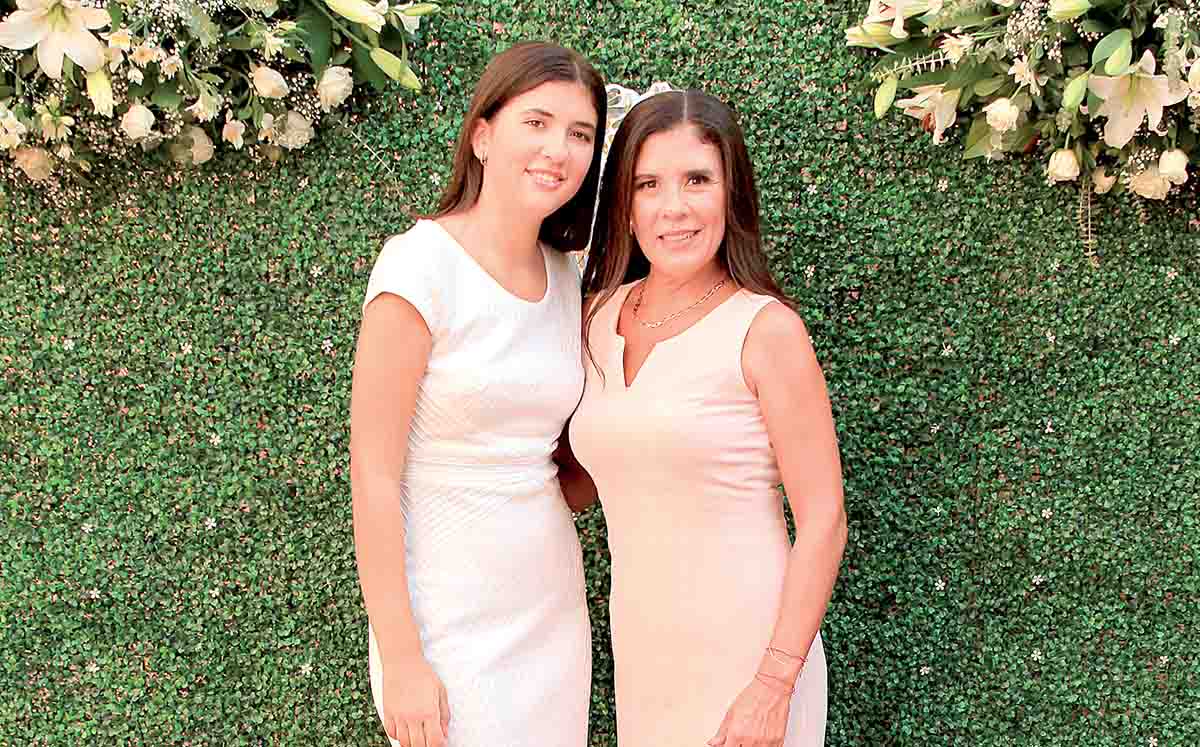 ELSA MARY ORTEGA Y ELSA MARY TAMAYO nos regalaron sus mejores sonrisas