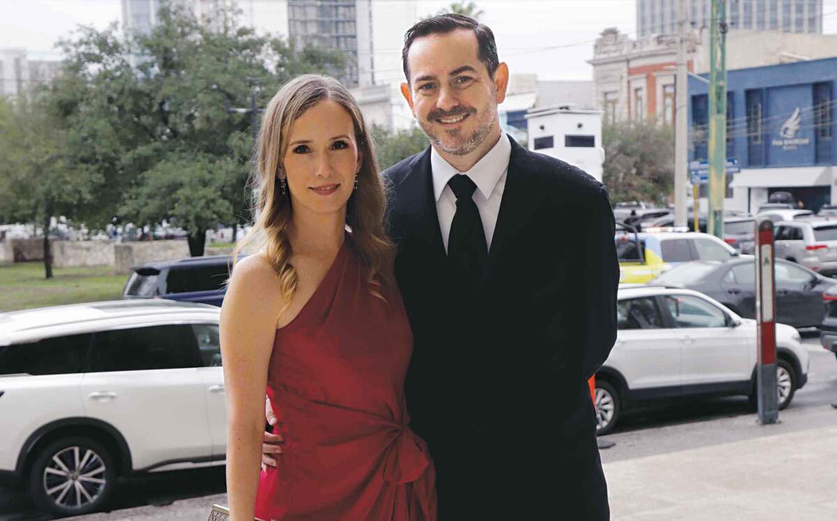 Ana Laura Mijares de Erhard y Alberto Erhard