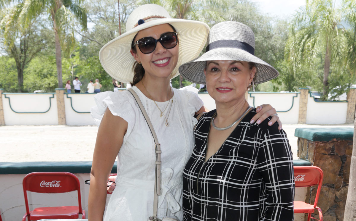 Andrea González y Rebeca Martínez / Foto: Omar Valdez