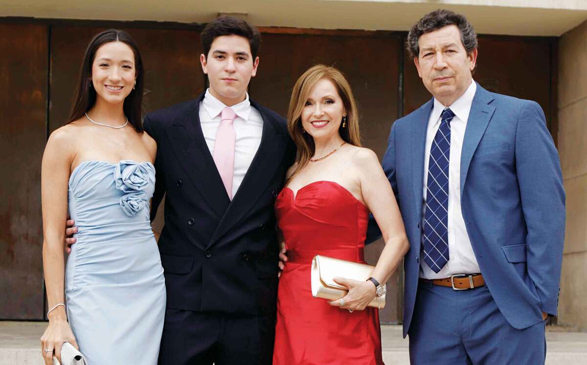 Aranza Coindreau, Patricio Coindreau, Mima Welsh de Coindreau y Patricio Coindreau