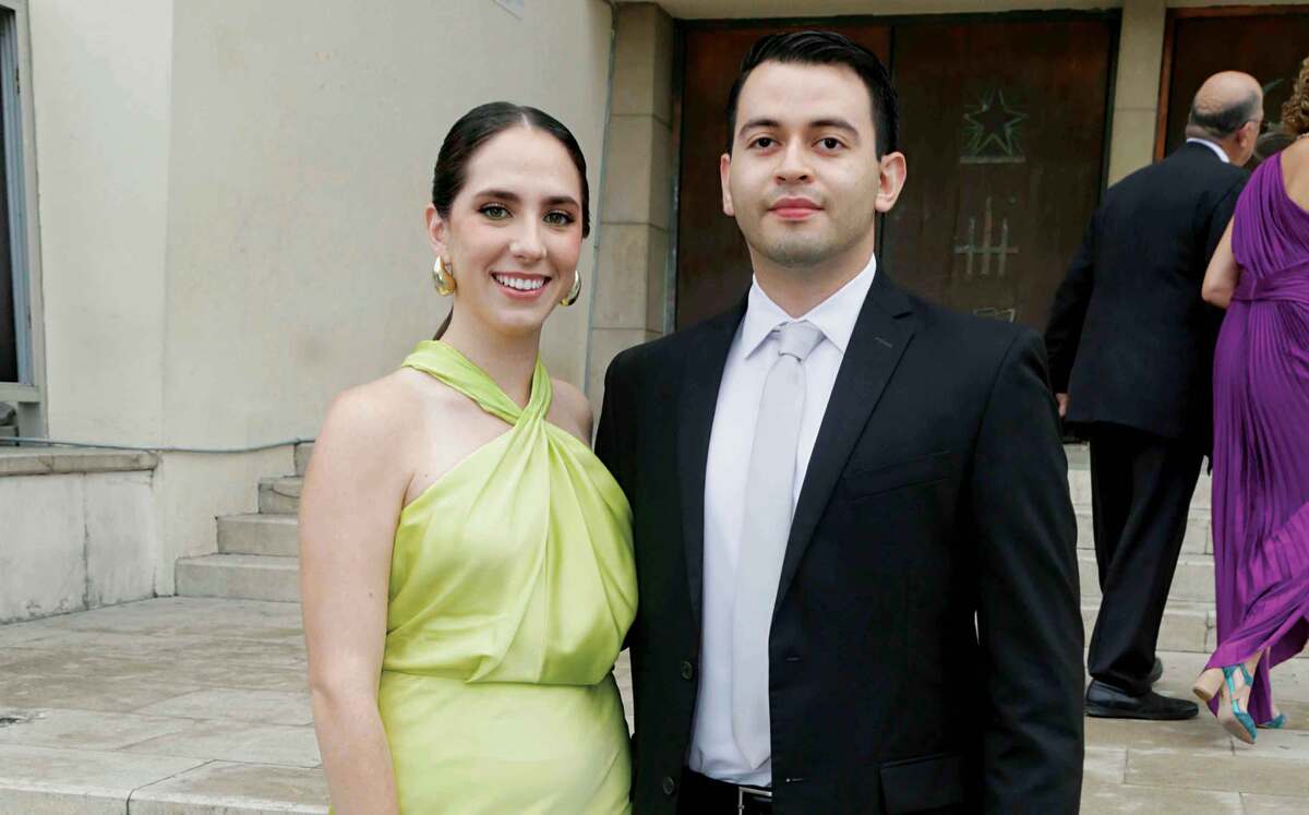 Claudia Salinas y Marcelo Quintero
