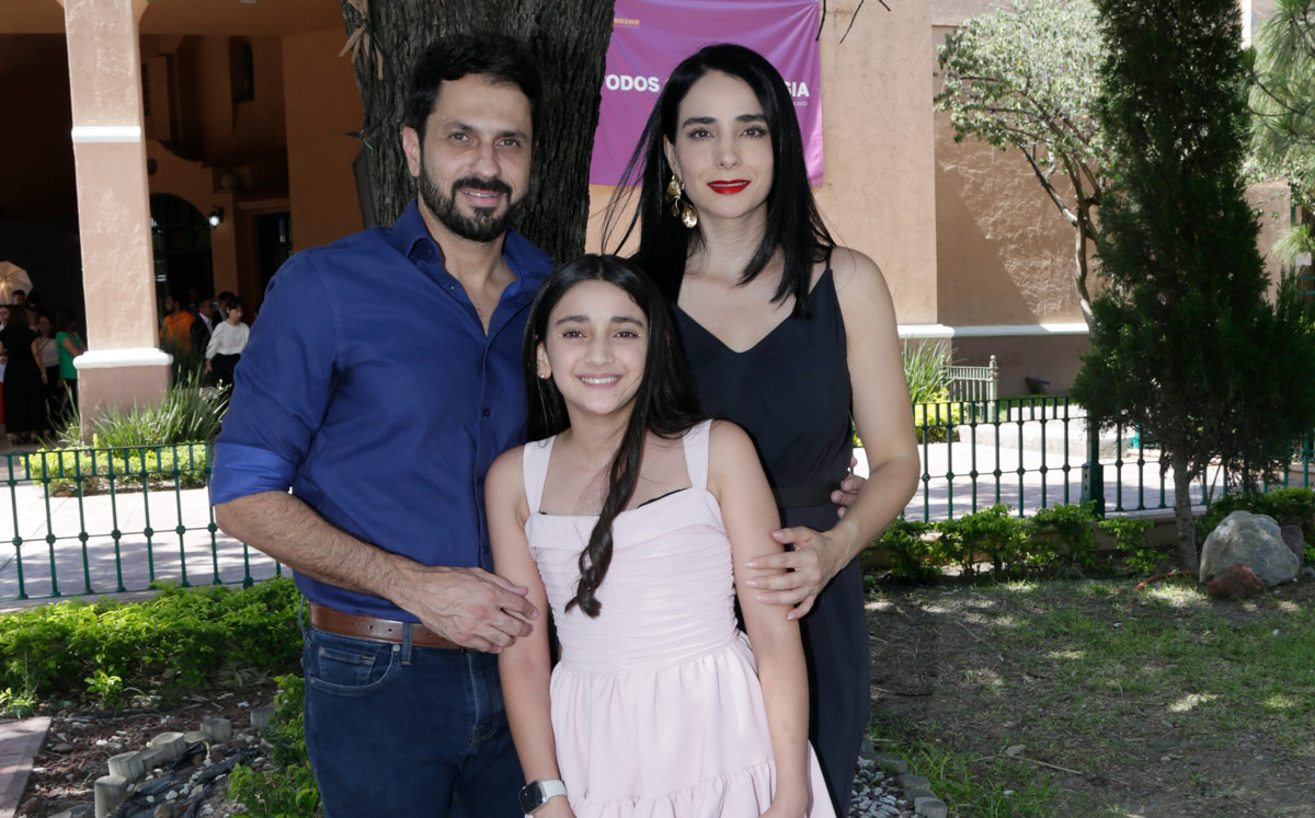 Francisco Batarse, Mildred Batarse y Mila Mujica / Foto: Staff Chic