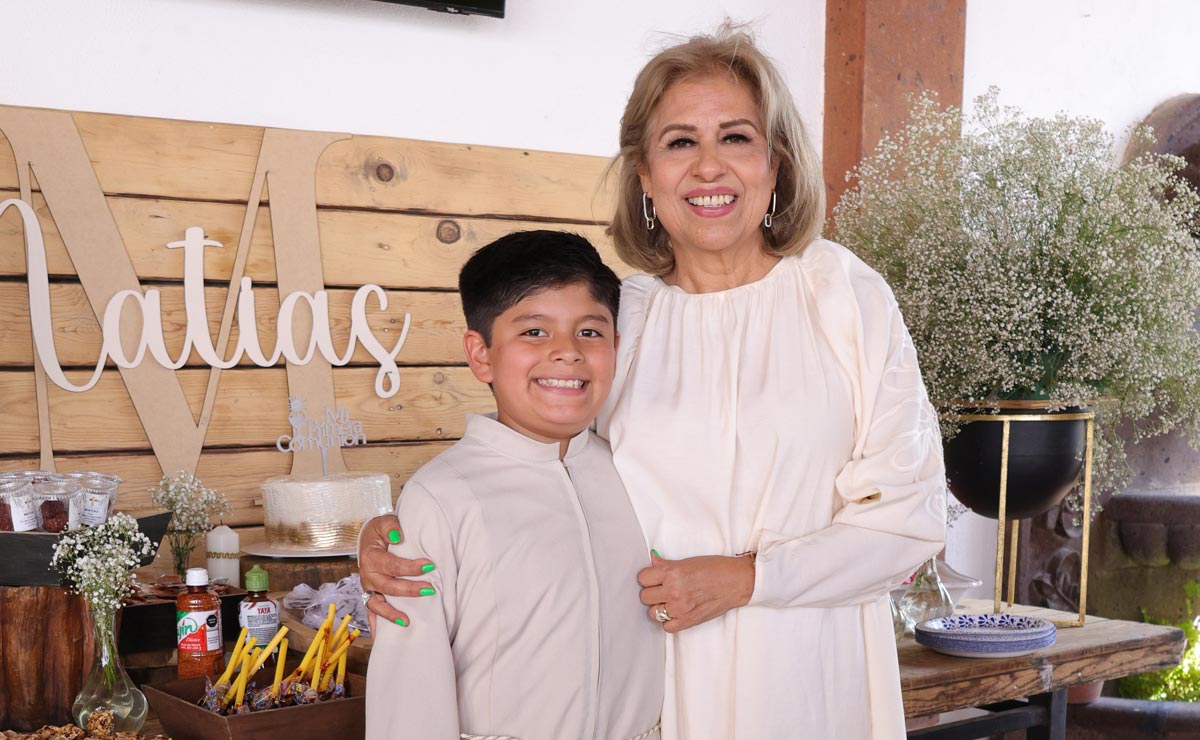La madrina. Matías y María Elena
