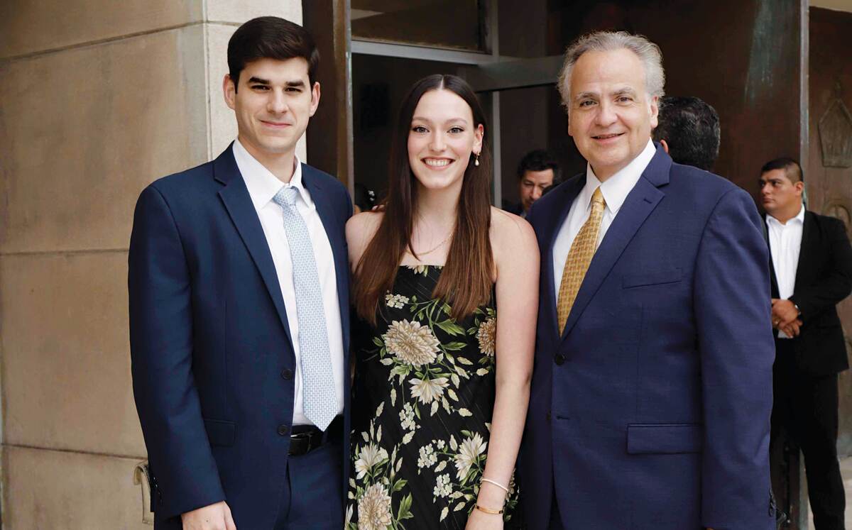 Marcelo Gutiérrez, Genoveva Zubieta y Landa y Jorge Zubieta y Landa