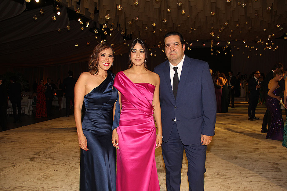 Malú Virgen, Malù Alcaraz y Alfonso Alcaraz