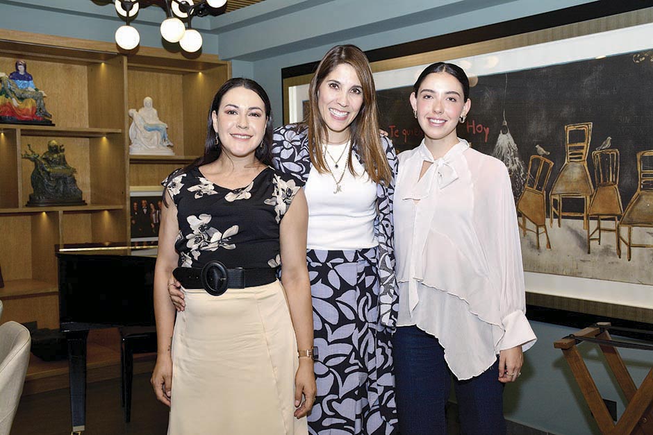 Anabel Rodríguez, Montserrat Toscano y Fernanda Chávez