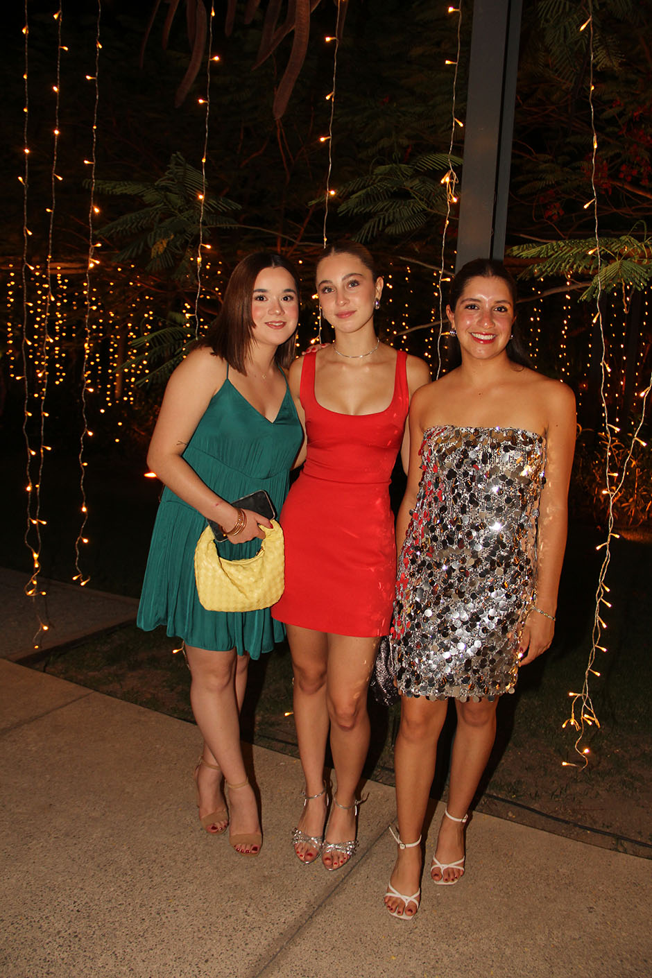 Anette Díaz Castro, Mercedes Fernández y Arantxa Lugo.