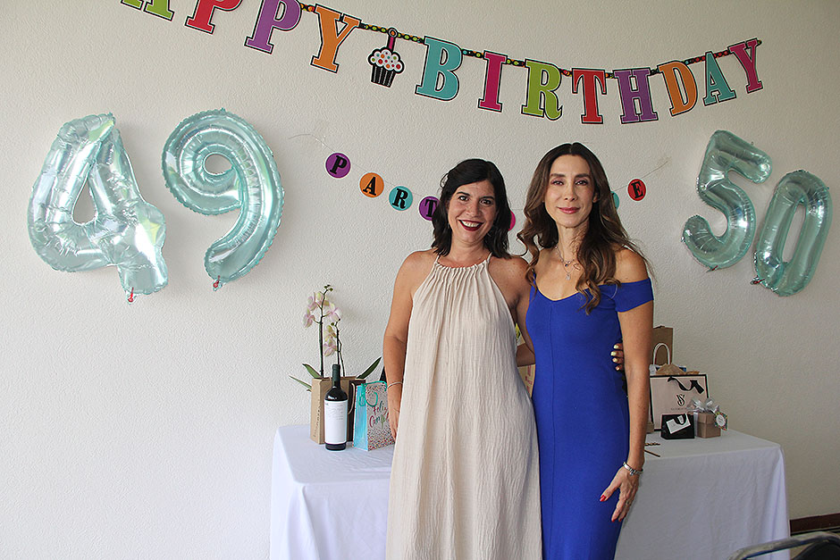 Gaby Macías y  Paloma Campos