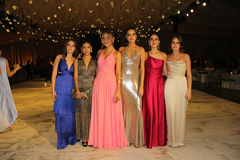 Jimena Ugarte, Isabella Orendain, Katya Eguiarte, Renata Hernández, Nicole Brachet e Inés Ugarte