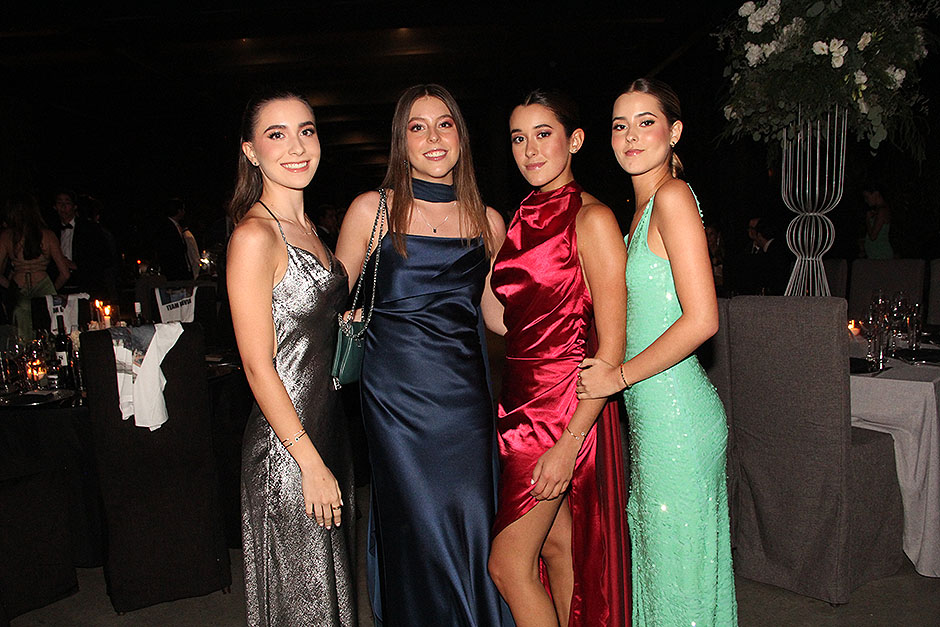 María José Pérez, Ana Corvera, Camila Covarrubias e Isabella Campos