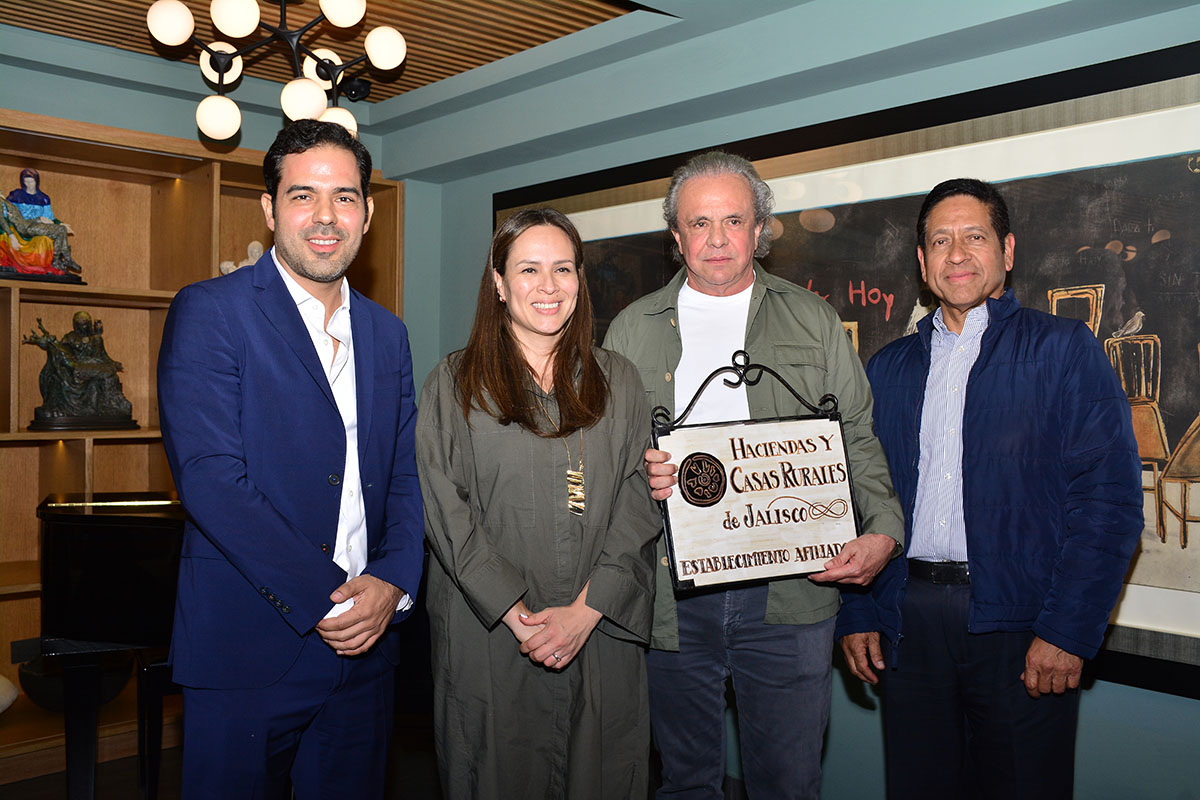 Sergio Montaño, Vanessa Pérez Lamas, Luis Larios y Miguel Ángel Fong