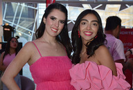 Atxiri Hernández y Keren Santillan