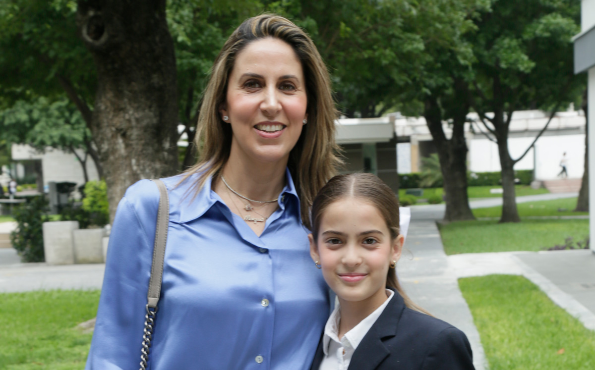 Maca Ramírez de Páez y Paulina Páez / Foto: Omar Valdez