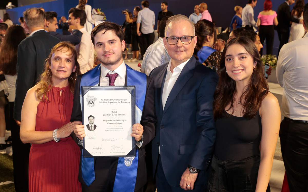 Miriam Martínez Celis, David Martínez Celis, Jesús Martínez Celis y Marcela Martínez Celis / Foto: Daniel Saldívar