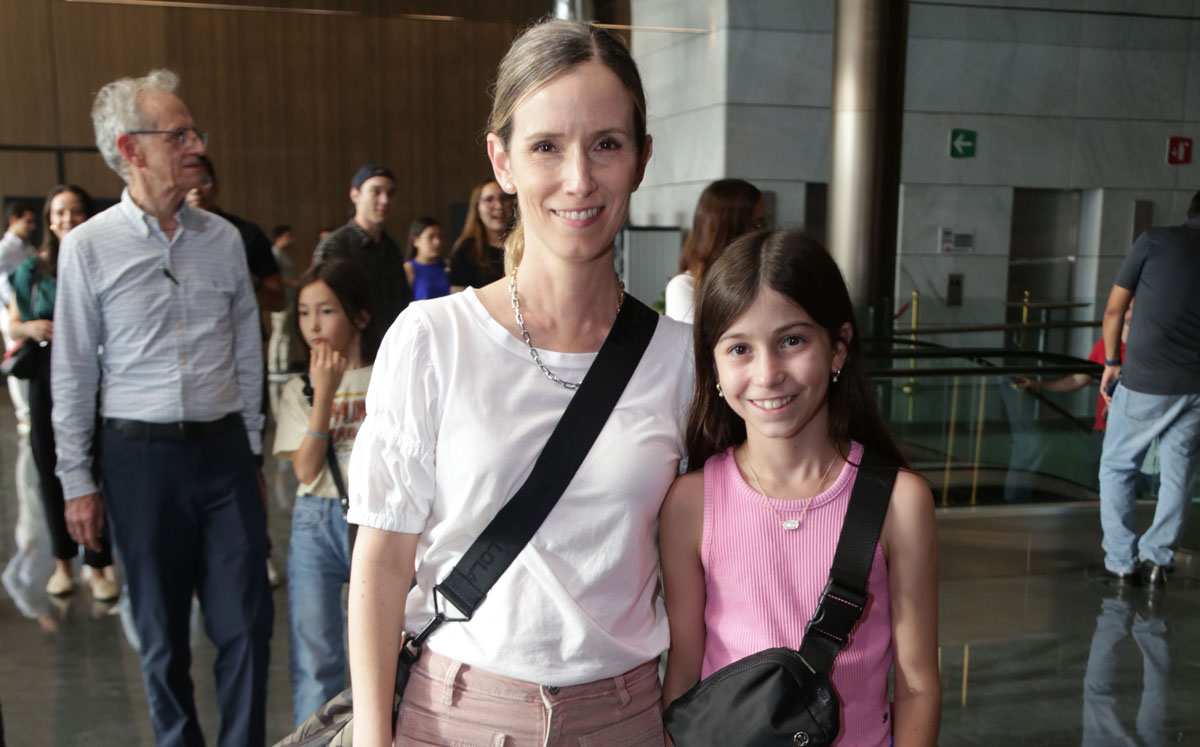 Ana Laura Mijares de Erhard y Ana Paola Erhard