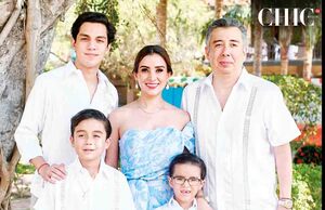 LEONARDO CORONA, MARIANA CONDE, LEONARDO CORONA Y JUAN CORONA festejaron junto a MARIANO CORONA de su primera comunión