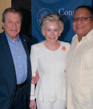 Miguel Schwarz, Betty Schwarz y Roger C Rigaud / Foto: Daniel Saldívar
