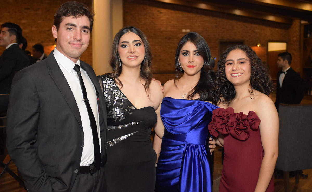 Rodrigo, Rocío, Marcela y Alejandra