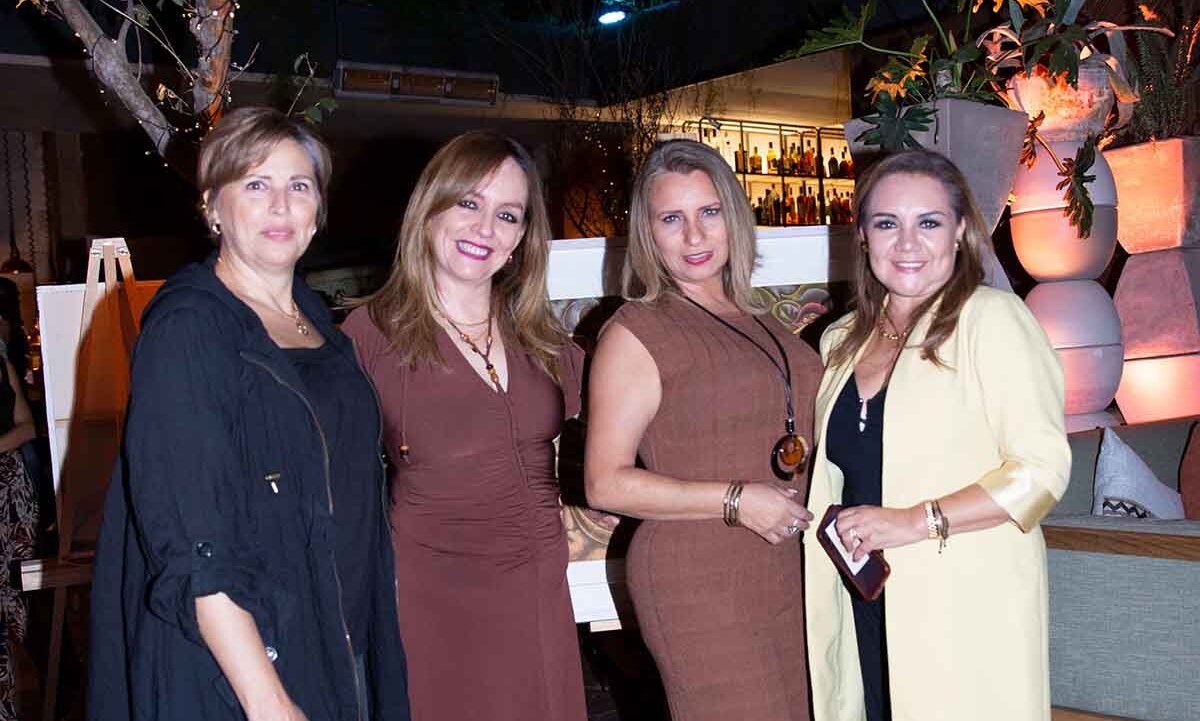 Mónica Valdez, Vero, Thelly Cunningham y María Piloni