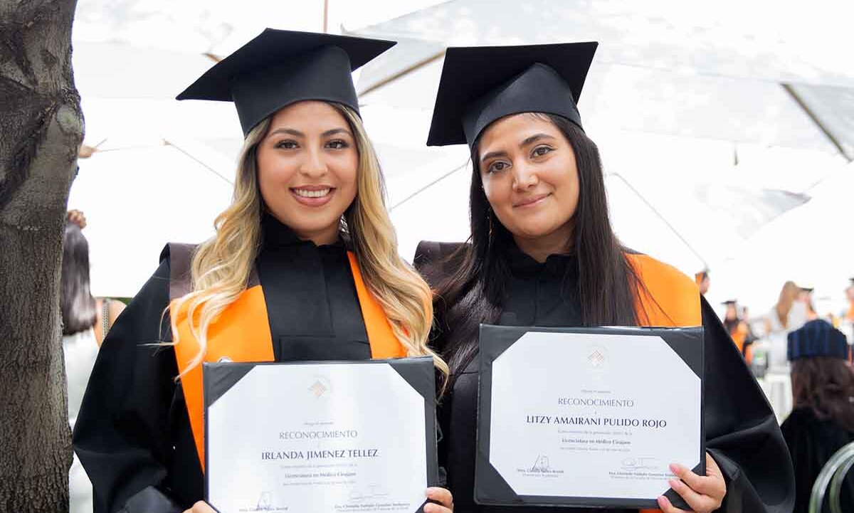 Litzy Pulido e Irlanda Jiménez