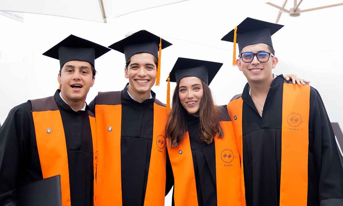 Ian Romero, Alberto Hernández, Edith Hernández y Carlos Piñón