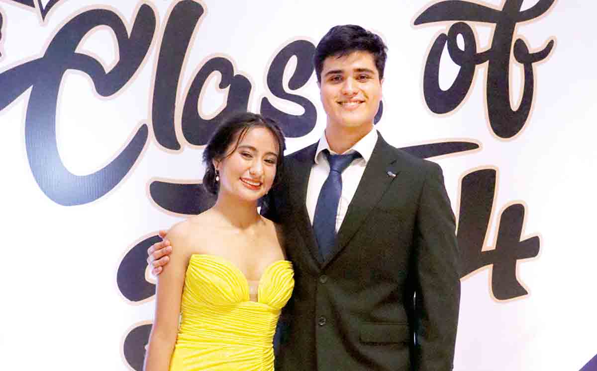 PAULINA RABÁGO Y CÉSAR NÚÑEZ llegaron con sus mejores outfits