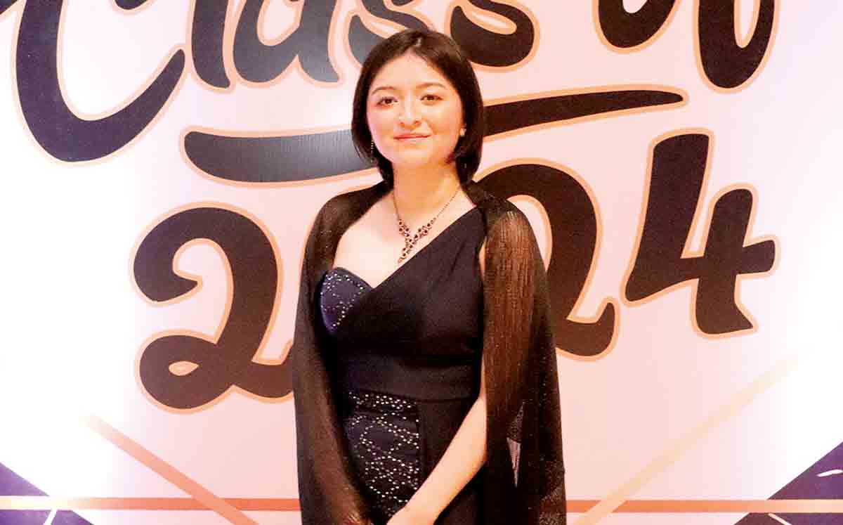 YESENIA GONZÁLEZ disfrutó de un menú de tres tiempos en su graduación