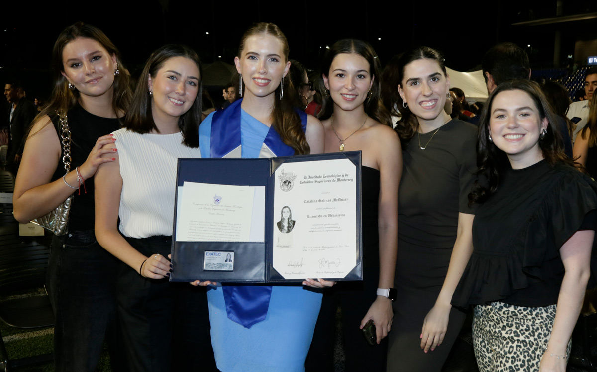 Andrea Cantú, Carolina de Soto, Catalina Salinas, Alejandra Freire, Valeria Benavides y Lupita Albuerne / Foto: Omar Valdez