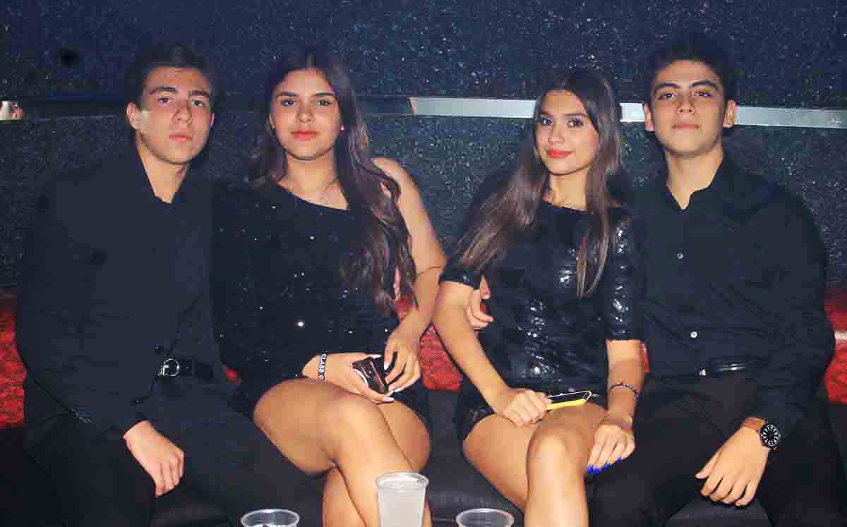 Asistentes llegaron puntuales a Byblos