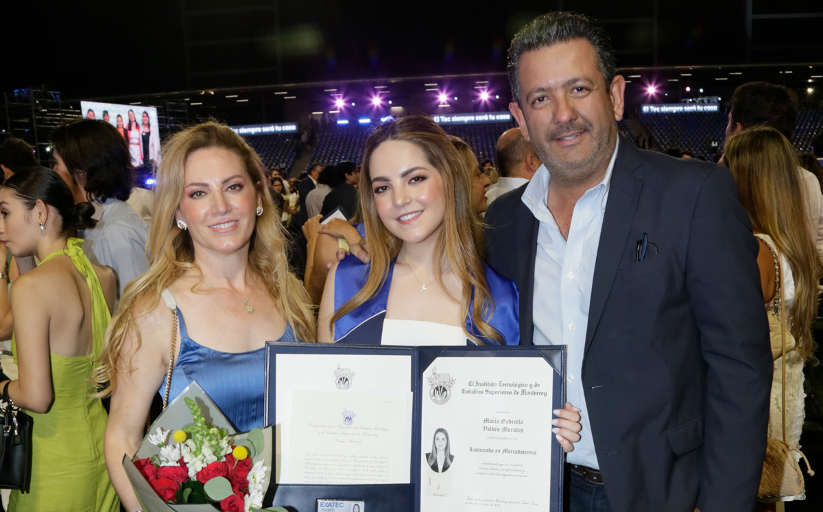 Gaby Morales, María Gabriela Valdés y José Luis Valdés / Foto: Omar Valdez