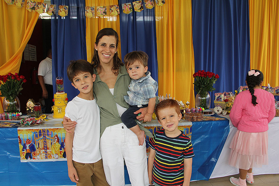 María José Aceves, Sebastián de la Parra, Gerónimo de la Parra y Cristóbal de la Parra.